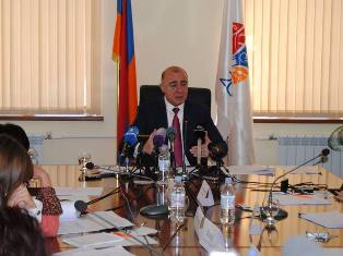 Գյումրիում կատարվել են շուրջ 410 մլն դրամի ասֆալտապատման աշխատանքներ. քաղաքապետն