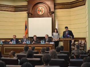 ՀՀԿ-ն հանձնել է ամենամյա անվանական կրթաթոշակները