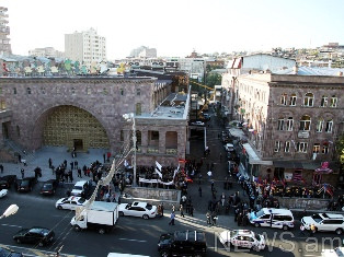 Ակտիվիստները «մուկն ու կատու են խաղում» Ալեքսանյանի մարդկանց հետ