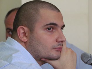 «Մեքենայի մեջ օդ շնչելու համար է՞լ պիտի մեղադրանք առաջադրվի». խոտի դեզի գործով դ