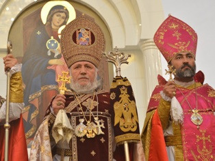 Գարեգին Բ-ն օծել է Եկատերինբուրգի Ս. Հովհաննես Կարապետ նորակառույց եկեղեցին