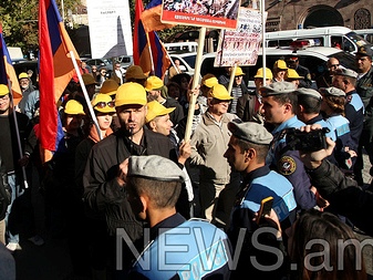 «Մեր քայլերի մասին ոստիկանությունն է տեղեկացնում Ալեքսանյանի հանցագործ բանդային»