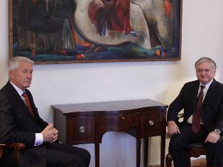 Armenia FM meets with CoE chief
