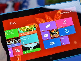 Nokia-ն ներկայացրել է պլանշետ եւ հսկայական սմարթֆոն