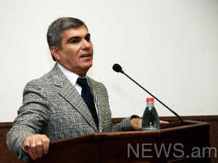 Ես շատ բան եմ սովորել Լեւոն Տեր-Պետրոսյանից. Արամ Սարգսյան