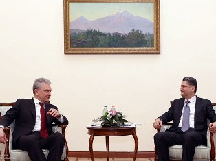 Երեւանում ստորագրվել է ԵՏՀ եւ Հայաստանի միջեւ փոխհամագործակցության խորացման հուշ