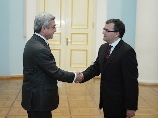 Armenian President meets Uruguay’s Ambassador
