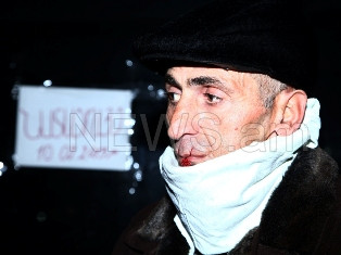Խուդոյանը կարեց բերանն ու վերադարձավ նախագահականի մոտ (ֆոտոռեպորտաժ)