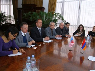 New head of U.S. Offices of Defense Cooperation in Armenia visits emergency mini
