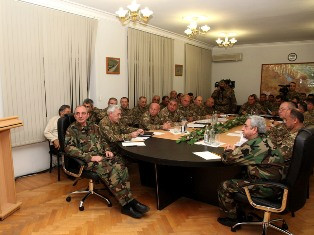 Արցախում Սերժ Սարգսյանն ու Բակո Սահակյանը ներկա են գտնվել ԼՂՀ պաշտպանության բանա