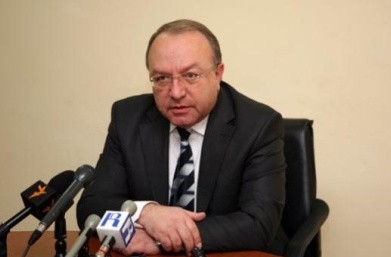 «Հայկական ժամանակ». Առողջապահության նախարարը ոգեշնչվել է քաղաքապետի՝ արկղեր տեղա