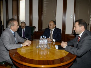 Italy ready to develop defense cooperation with Armenia