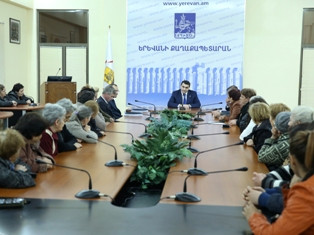 Որոշվել են Սիսակյան 3 վթարային շենքի` առաջին փուլով վերաբնակեցվող  25 ընտանիքներ