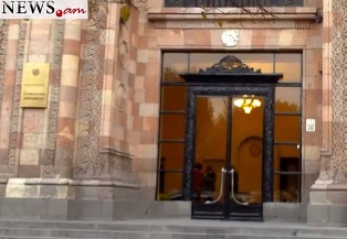 Ոնց որ պետական գաղտնիք լինեն. վարորդները դժգոհում են ճանապարհային նշաններից