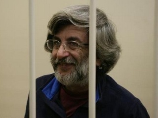 Greenpeace-ի երեք ակտիվիստներին գրավի դիմաց ազատել են