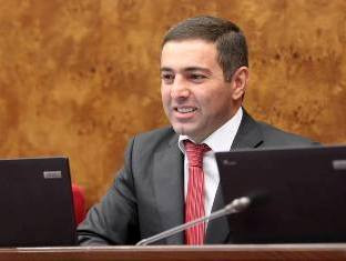 Չի կարելի Վլադիմիր Գասպարյանին հարուստների դասին դասել, դա վիրավորական է. Հարցազ