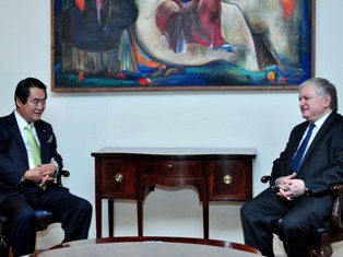 Armenia FM meets with Japan deputy FM