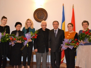 Պարգեւների հանձնման արարողություն Ռումինիայում ՀՀ դեսպանությունում