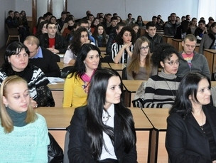 Հայոց պատմության ու հայկական սփյուռքի պատմության մասին են պատմել ուժգորոդյան ուս