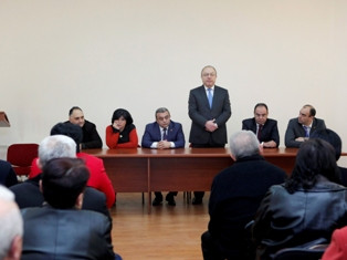 Առողջապահության նախարարին մտահոգում են բժիշկների վրա վերջին հարձակումները