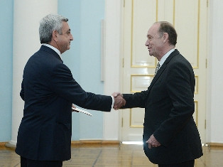 Armenia looks toward intensifying cooperation with Netherlands