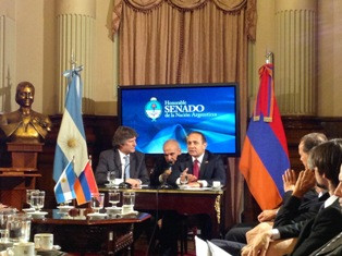 Parliament leader invites Argentine vice president to Armenia
