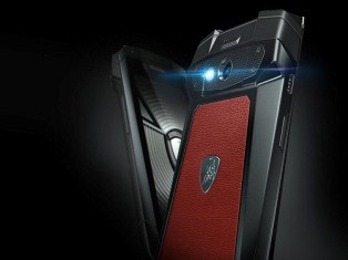 Lamborghini-ն թողարկել է պրեմիում-սմարթֆոն՝ 4 հազար դոլար արժողությամբ