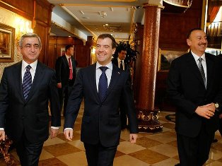 Վերլուծաբան. Հայաստան ու Մաքսային միություն. պատուհան ղարաբաղյան խնդրի կարգավորմ