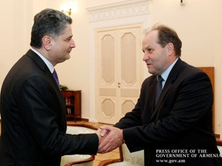 Երեւանում քննարկվել են հայ-ռուսական ռազմատեխնիկական համագործակցության խորացմանն
