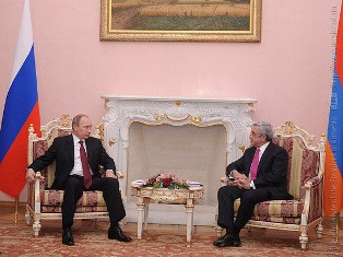 Russian president: Ukraine events remind more of pogrom, not revolution
