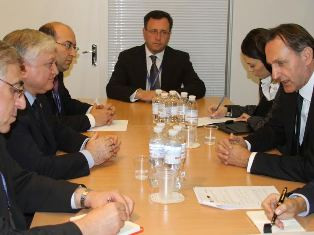 Armenia FM meets with Israel and Finland MFA representatives