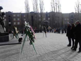 «Ժառանգություն». Երկրաշարժի ավերակները դեռ տեսանելի են, զարգացման մասին դեռ վաղ
