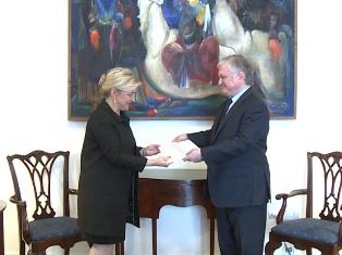 Latvia’s Ambassador presents credentials to Armenian FM