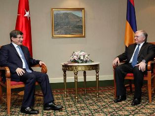 Էդվարդ Նալբանդյանը Դավութօղլուի հետ հանդիպման ժամանակ վերահաստատել է հայկական կո