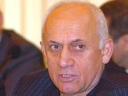 Թոխմախի Մհերը պատրաստվում է գնել սնանկացման եզրին կանգնած Փայլակ Հայրապետյանի  կ