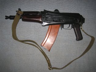 Ազատը զանգել եւ ազատվել է զենքից