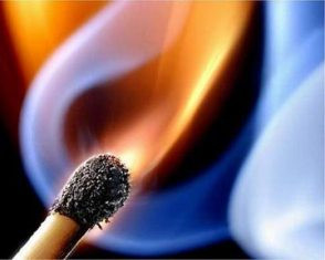 Man attempts to burn himself in Armenia