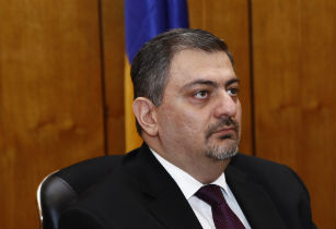 «Ժողովուրդ». «Ես միշտ աշխատել եմ, աշխատում եմ եւ աշխատելու եմ Տիգրան Սարգսյանի