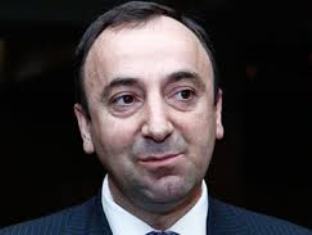 Հրայր Թովմասյանն աշխատանքի «անկանախատեսելի» առաջարկներ է ստացել