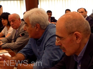 Չարենցն էլ Լենինին էր գովերգում, հիմա ի՞նչ, վերացնե՞նք Չարենցի արձանը. Արա Երնջա