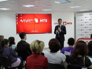Առաջնորդության դպրոցի Վրաստանի ուսանողները հյուրընկալվել են «ՎիվաՍել-ՄՏՍ»-ում (ֆ