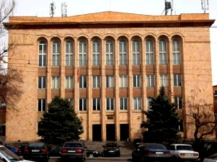 Ընդդիմություն. ՀՀ Սահմանադրական դատարանի անդամի իշխանական թեկնածուն խուսափում է