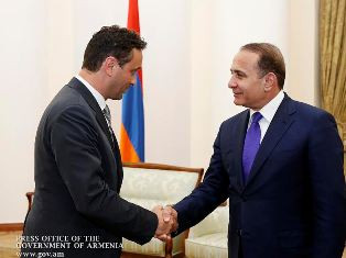 Իտալական Ceramisia ընկերությունը մտադիր է Հայաստանում հախճապակու արտադրությամբ զ