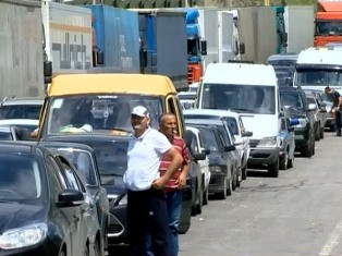 Լարս ավտոճանապարհը դեռ փակ է