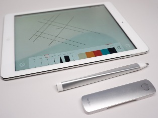 Adobe-ը ներկայացրել է մատիտ եւ քանոն՝ iPad-ով նկարելու համար