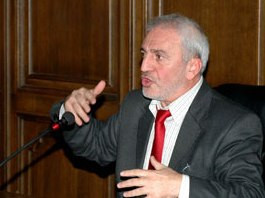 Ձեր վիճակը վիճակ չի. Արամ Մանուկյանը՝ հանրապետականներին