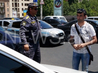 Քունքերս սեղմելով քաշում էր. պատմում է հիվանդանոց տեղափոխված ակտիվիստը