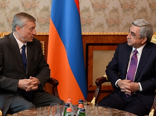 Սերժ Սարգսյանն ընդունել է Նիկոլայ Բորդյուժային