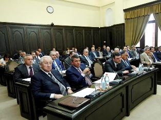 Հովիկ Աբրահամյանը՝ Վլադիմիր Գասպարյանին «Չի կարելի չէ՞, այդքան շատ խոսել»