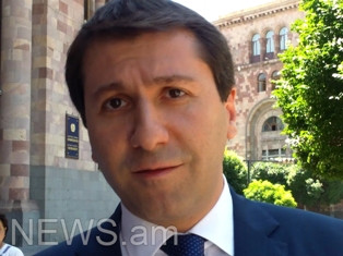Օմբուդսմենը տեսել է՝ ինչպես է ակտիվիստը խփում ոստիկանին եւ փախչում. նա չի շտապո